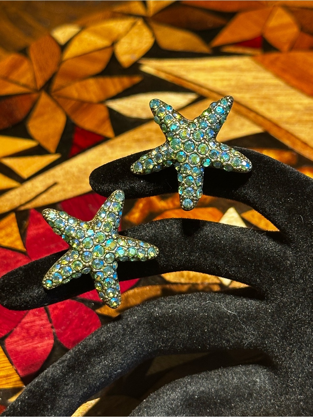 HEIDI DAUS "Starfish" (Peridot AB/Aqua AB-Color) Omega-Back Pierced Earrings